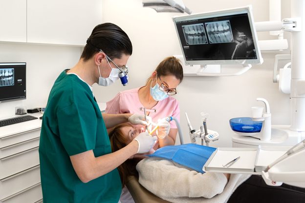 Dental Implants: The Best Option to Solve Tooth Loss